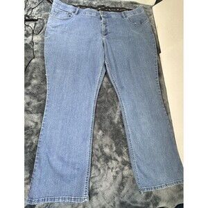 Riders by Lee Women's Classic Fit Bootcut Jeans in a light wash 26W